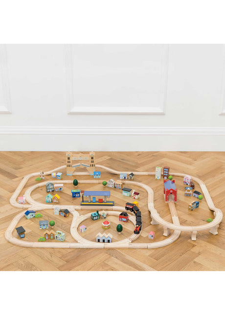 Le Toy Van London Train Set