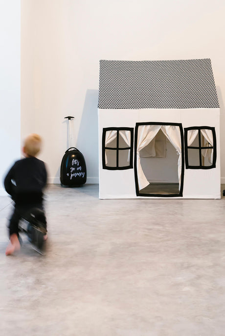 CuddleCo Cotton Big House Playhouse - Black & White
